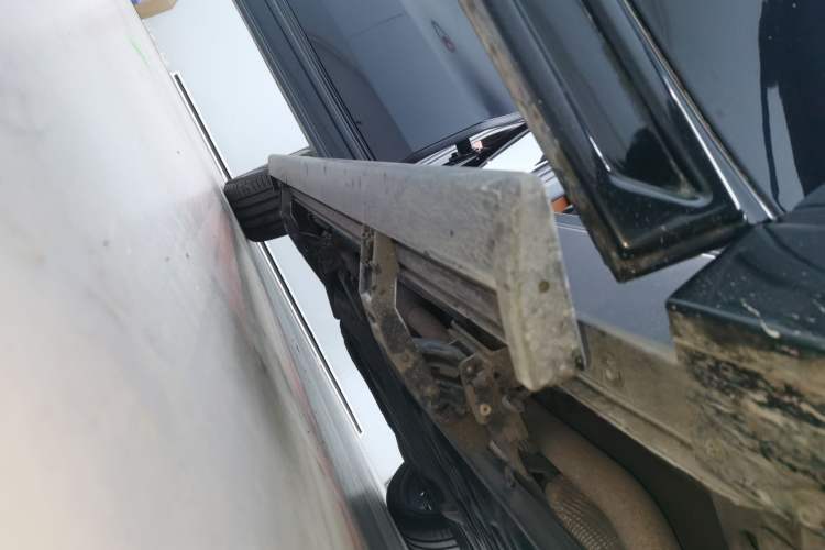 Used Li Auto L9 2024 Pro Model Right Side Sill