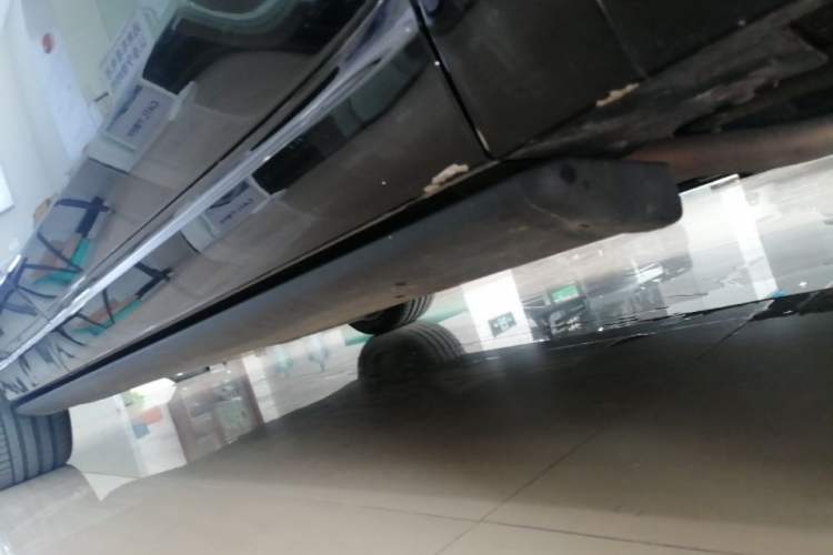 Used Li Auto L9 2024 Ultra Model Right Side Sill