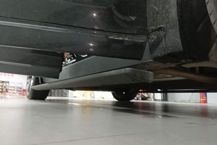 Used Li Auto L9 2024 Ultra Model Right Side Sill