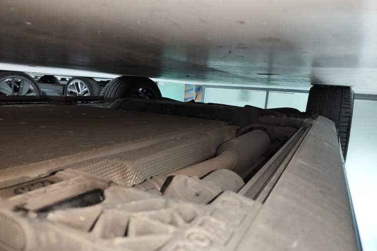 Used Li Auto L9 2024 Pro Model Right Side Sill