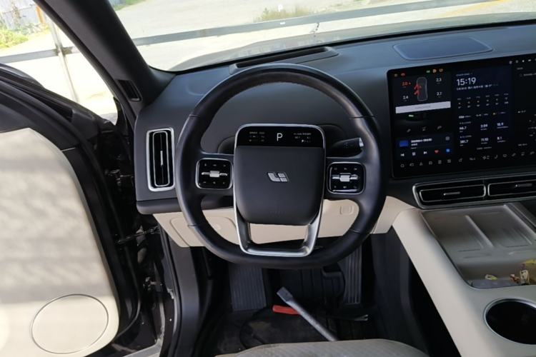 Used Li Auto L9 2024 Ultra Model Steering Wheel