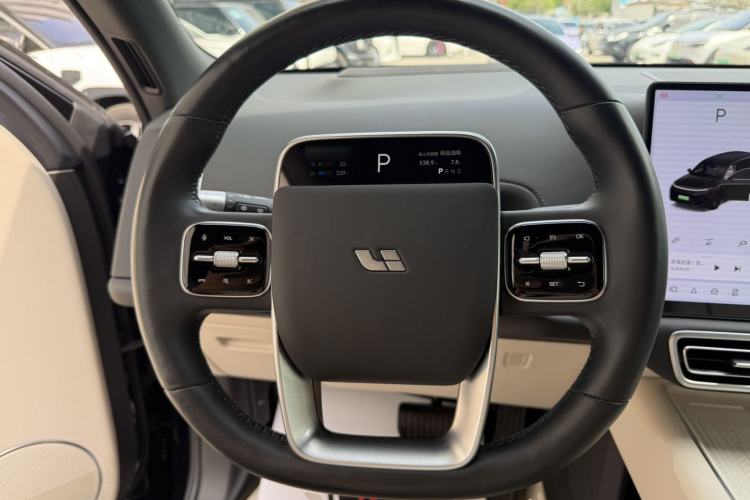Used Li Auto L9 2024 Ultra Model Steering Wheel