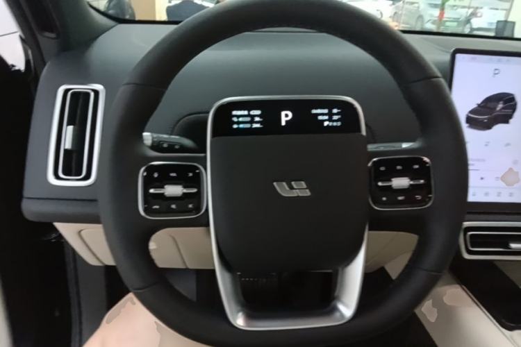 Used Li Auto L9 2024 Ultra Model Steering Wheel
