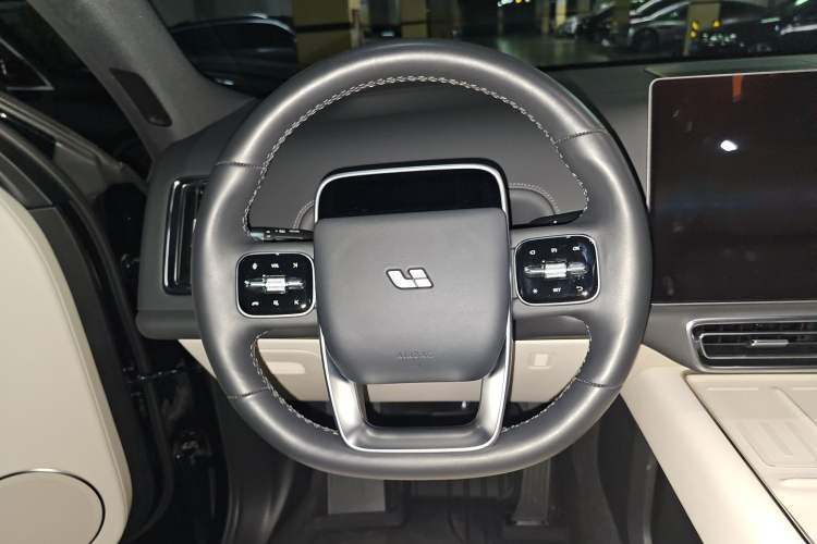 Used Li Auto L9 2024 Ultra Model Steering Wheel