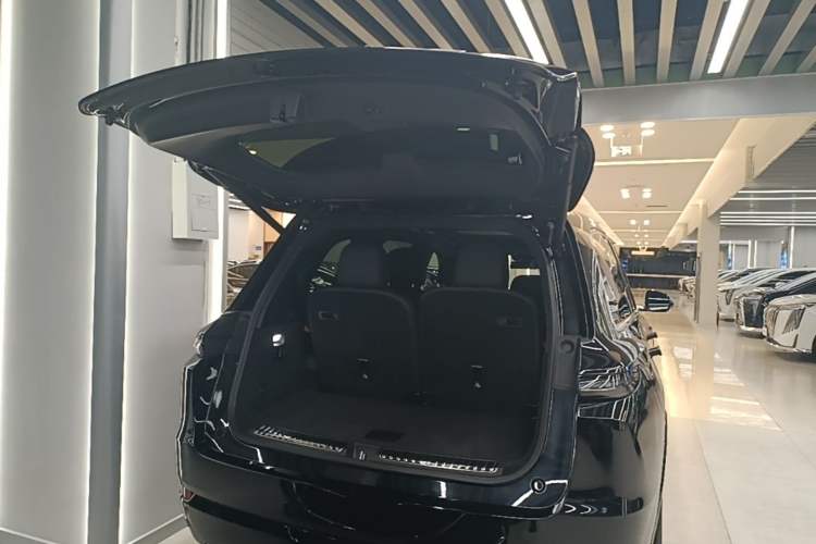 Used Li Auto L9 2024 Ultra Model Trunk