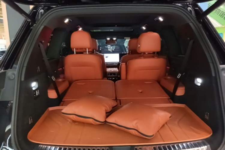 Used Li Auto L9 2024 Pro Model Trunk