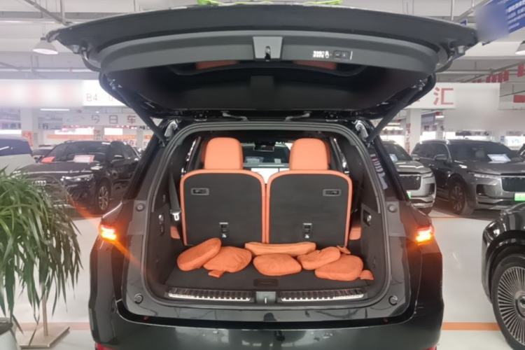 Used Li Auto L9 2024 Ultra Model Trunk