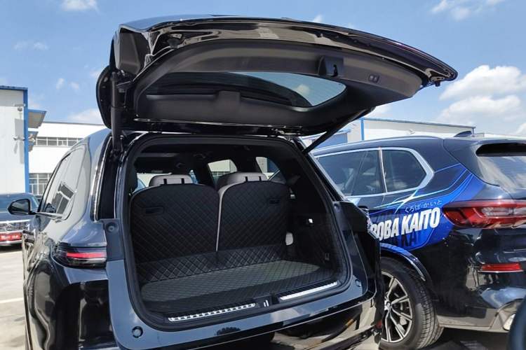Used Li Auto L9 2024 Ultra Model Trunk