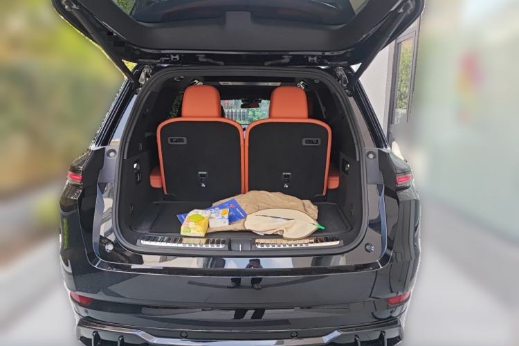Used Li Auto L9 2024 Ultra Model Trunk