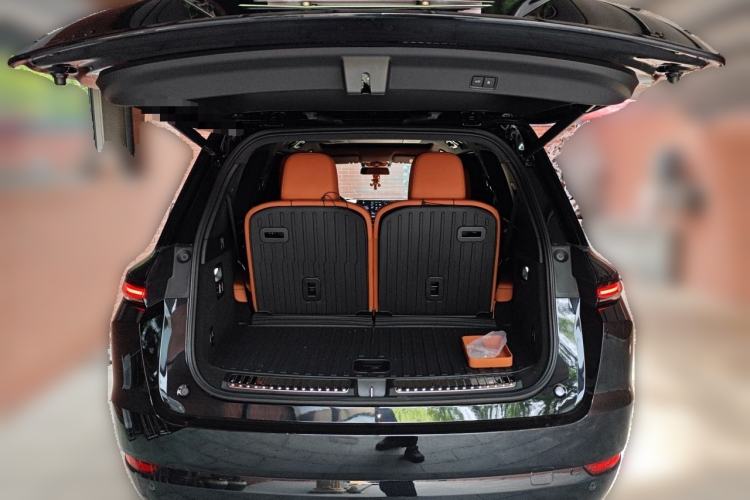 Used Li Auto L9 2024 Ultra Model Trunk
