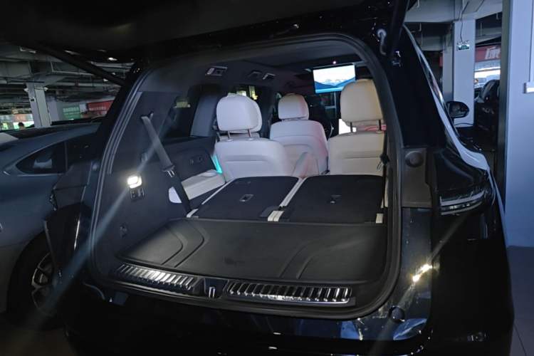Used Li Auto L9 2024 Ultra Model Trunk