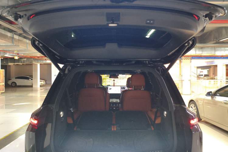 Used Li Auto L9 2024 Ultra Model Trunk