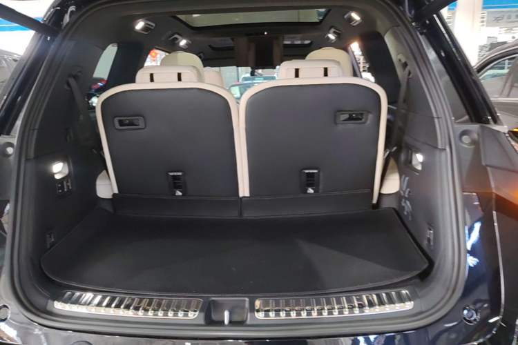 Used Li Auto L9 2024 Ultra Model Trunk