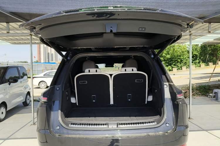 Used Li Auto L9 2024 Ultra Model Trunk
