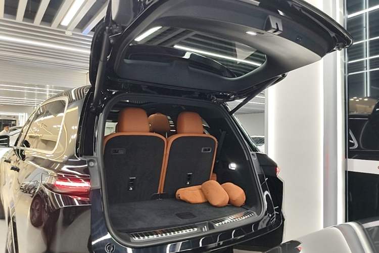Used Li Auto L9 2024 Ultra Model Trunk