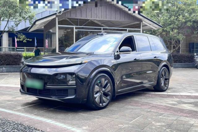 Li Auto L9 2024 Ultra Model с пробегом