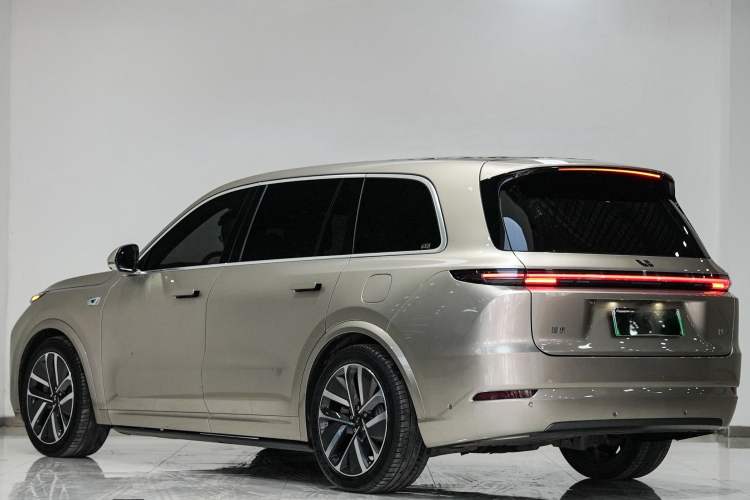 Used Li Auto L9 2024 Ultra Model Exterior 2