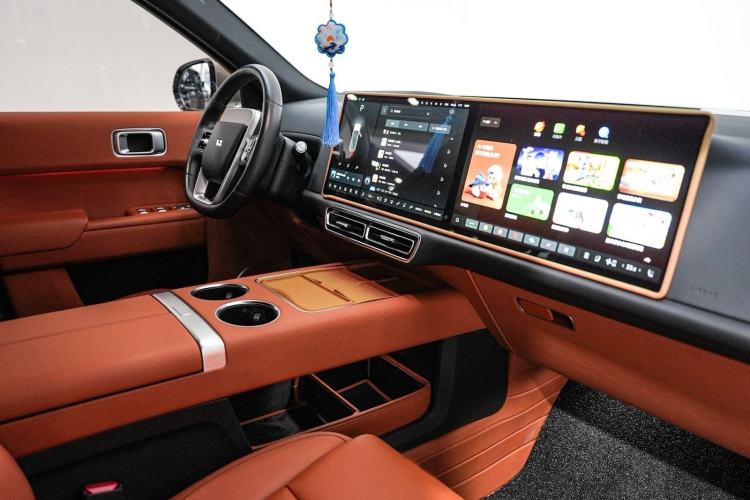Used Li Auto L9 2024 Ultra Model Interior 4