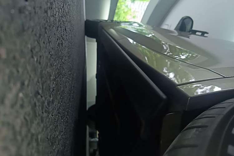 Used Li Auto L9 2024 Ultra Model Left Side Sill
