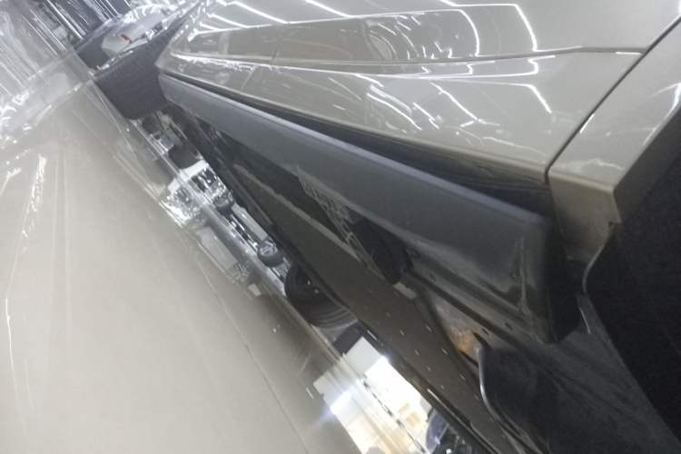 Used Li Auto L9 2024 Ultra Model Left Side Sill