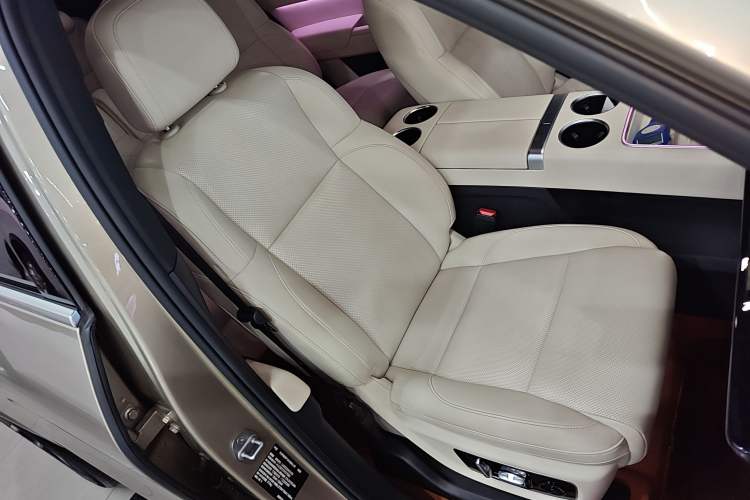 Used Li Auto L9 2024 Ultra Model Right Front Seat