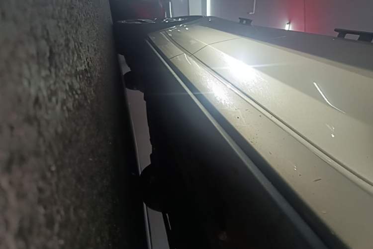 Used Li Auto L9 2024 Ultra Model Right Side Sill