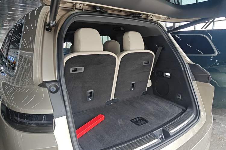 Used Li Auto L9 2024 Ultra Model Trunk