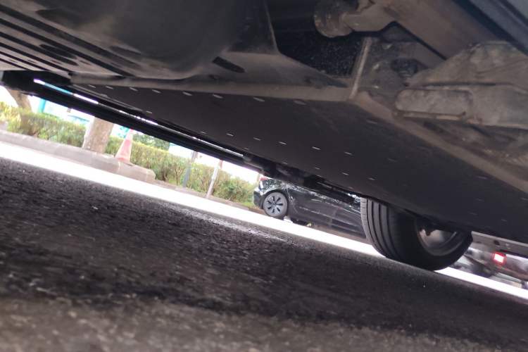 Used Li Auto L9 2024 Pro Model Chassis Rear Right