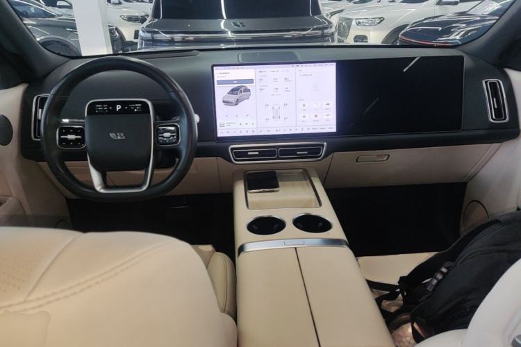Used Li Auto L9 2024 Ultra Model Center Console