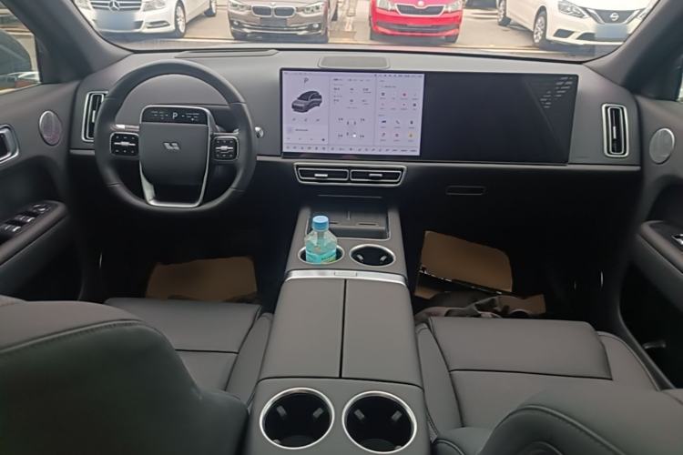 Used Li Auto L9 2024 Ultra Model Center Console