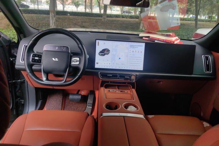 Used Li Auto L9 2024 Ultra Model Center Console