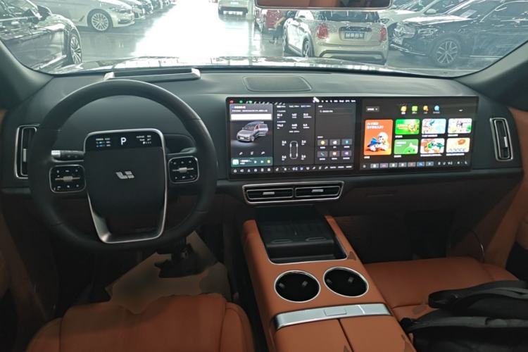 Used Li Auto L9 2024 Ultra Model Center Console
