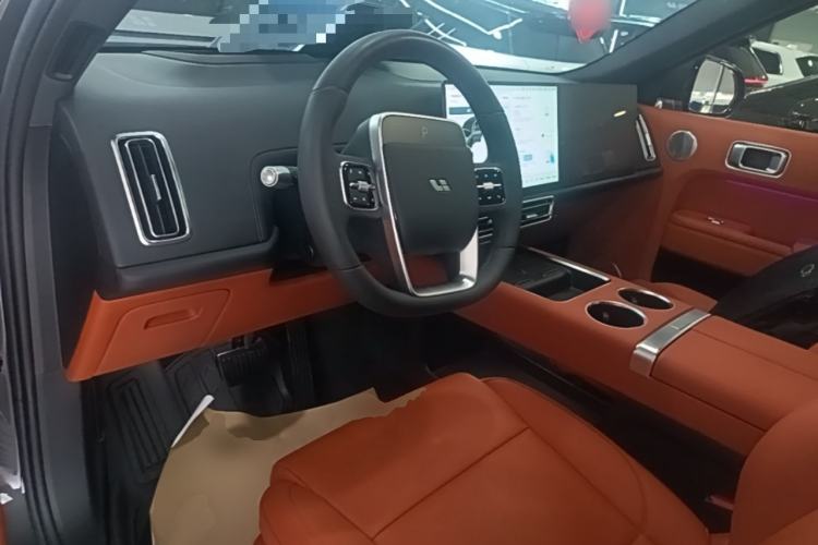 Used Li Auto L9 2024 Ultra Model Center Console