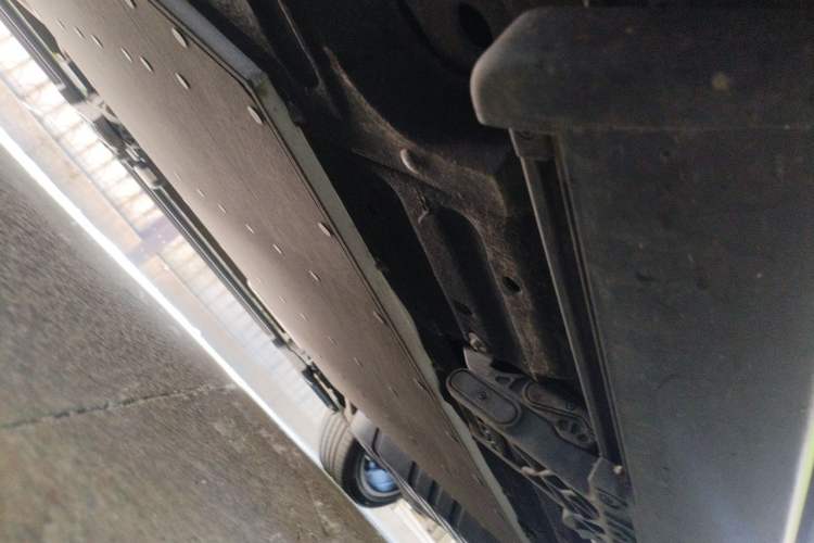 Used Li Auto L9 2024 Ultra Model Chassis Front Left