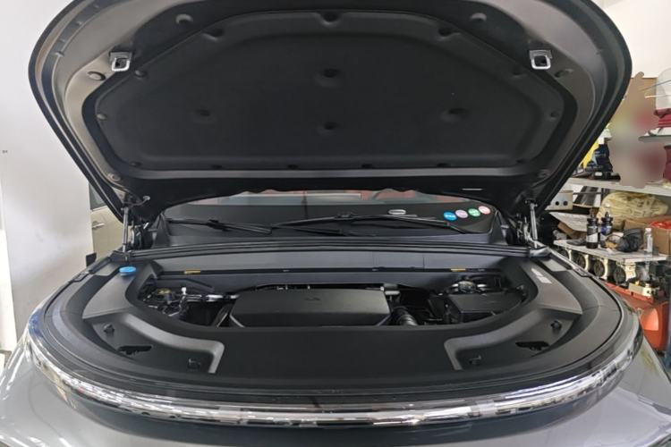 Used Li Auto L9 2024 Ultra Model Engine Bay