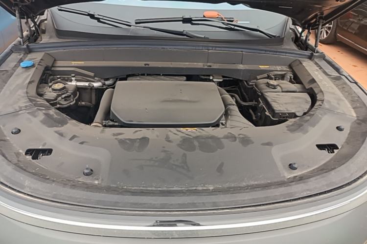 Used Li Auto L9 2024 Ultra Model Engine Bay