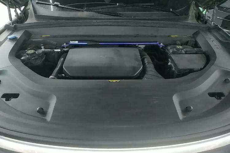 Used Li Auto L9 2024 Ultra Model Engine Bay