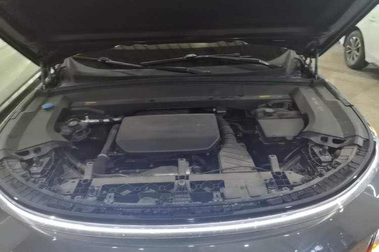 Used Li Auto L9 2024 Ultra Model Engine Bay