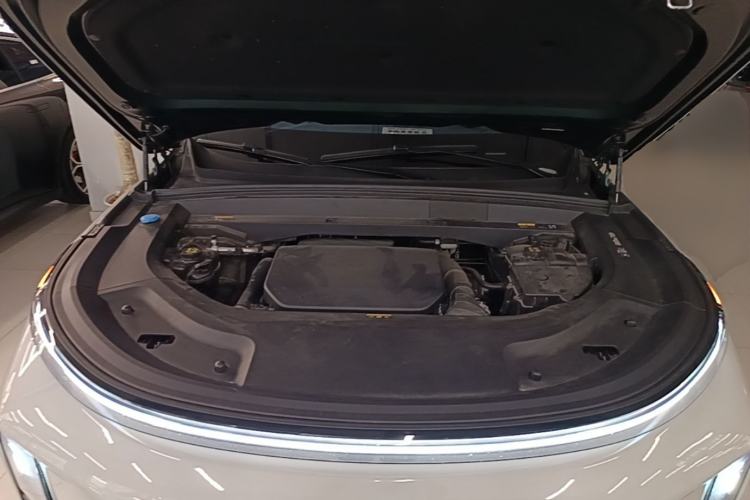 Used Li Auto L9 2024 Ultra Model Engine Bay