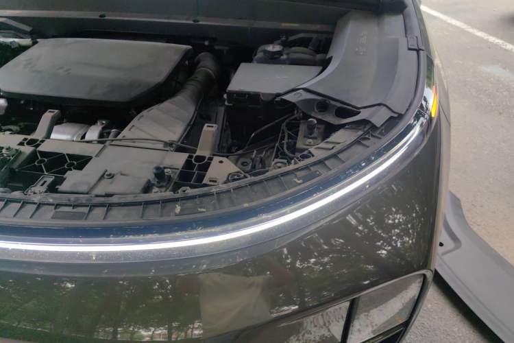 Used Li Auto L9 2024 Ultra Model Engine Bay Left