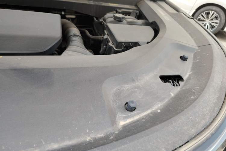 Used Li Auto L9 2024 Ultra Model Engine Bay Left