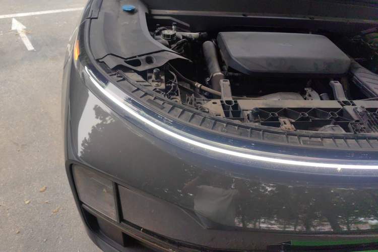 Used Li Auto L9 2024 Ultra Model Engine Bay Right