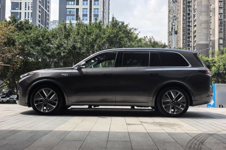 Used Li Auto L9 2024 Ultra Model Exterior 1