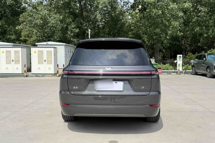 Used Li Auto L9 2024 Pro Model Exterior 4