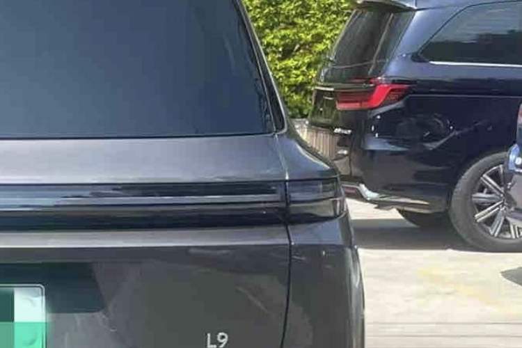 Used Li Auto L9 2024 Ultra Model Exterior 4