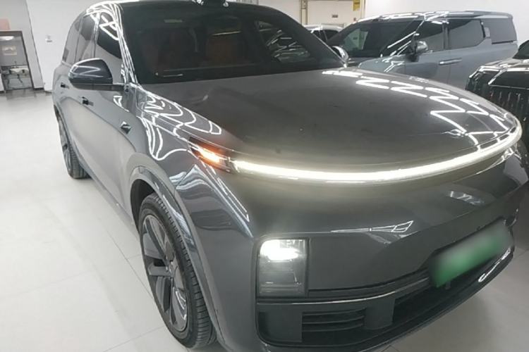 Used Li Auto L9 2024 Ultra Model Front Right 45 Deg