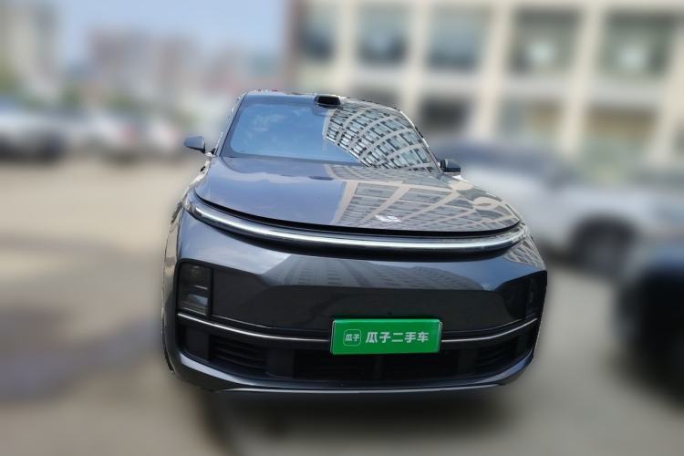 Used Li Auto L9 2024 Ultra Model Front Right 45 Deg