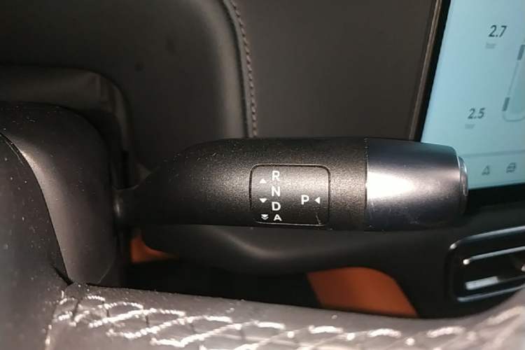 Used Li Auto L9 2024 Ultra Model Gear Lever