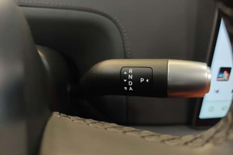 Used Li Auto L9 2024 Ultra Model Gear Lever