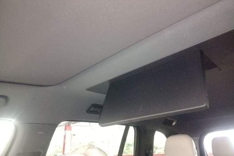 Used Li Auto L9 2024 Ultra Model Headliner